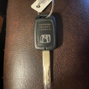 BRAND NEW: Honda CRV Replacement Key K144